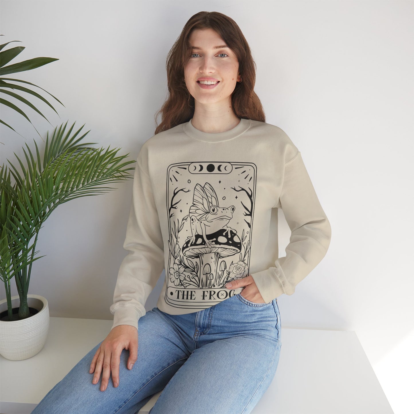 Frog Tarot - Unisex Heavy Blend™ Crewneck Sweatshirt
